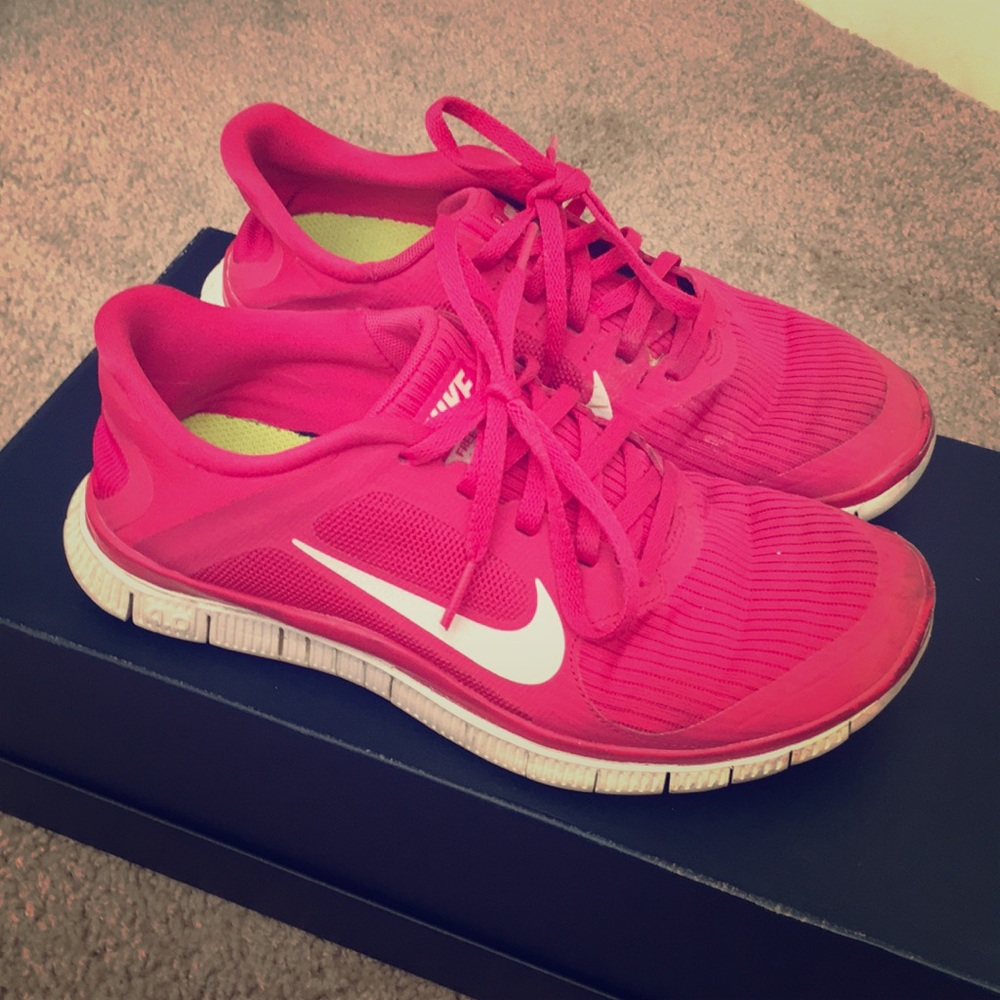 Nike Free Pink running sneakers